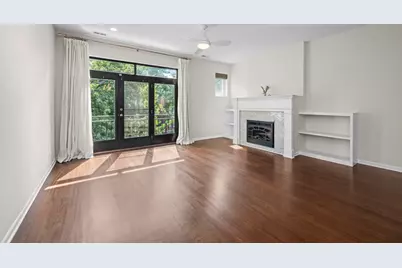 876 N Hermitage Avenue #3, Chicago, IL 60622 - Photo 12