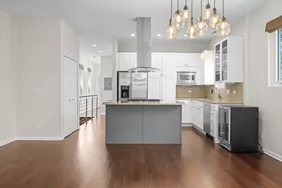 876 N Hermitage Avenue #3, Chicago, IL 60622 - Photo 10