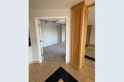 525 W Hawthorne Place #1907, Chicago, IL 60657 - Photo 6