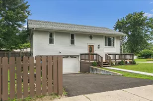 19600 Catulpa St, Mokena, IL 60448 - Photo 2