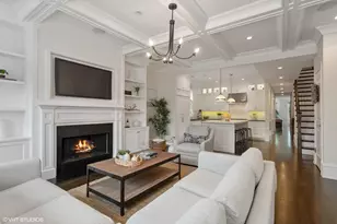 1905 N Bissell St, Chicago, IL 60614 - Photo 4