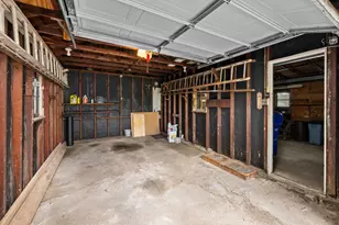 819 N Elm St, Kewanee, IL 61443 - Photo 10