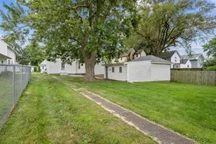 819 N Elm St, Kewanee, IL 61443 - Photo 14