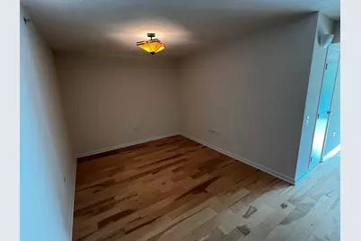 9655 Woods Drive #406, Skokie, IL 60077 - Photo 2