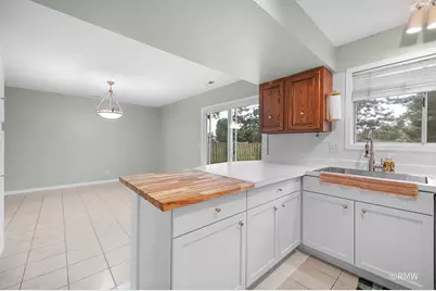 309 Thistle Drive, Bolingbrook, IL 60490 - Photo 8