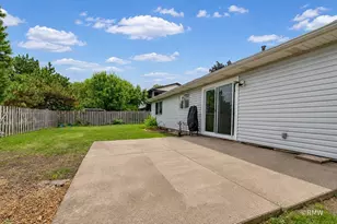 309 Thistle Dr, Bolingbrook, IL 60490 - Photo 18