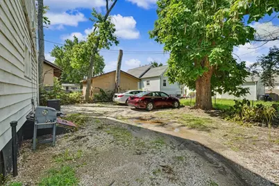 1207 S Main Street, Bloomington, IL 61701 - Photo 34