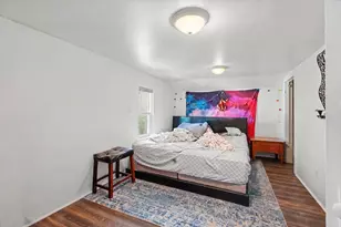 1207 S Main St, Bloomington, IL 61701 - Photo 10