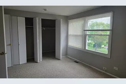 1688 Queensbury Circle #0, Hoffman Estates, IL 60169 - Photo 14