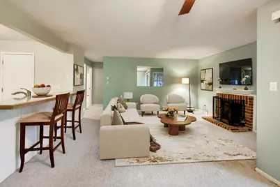 4404 W Shamrock Lane #1A, McHenry, IL 60050 - Photo 4