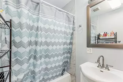 7553 S Saint Lawrence Avenue, Chicago, IL 60619 - Photo 12