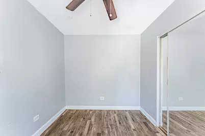 7553 S Saint Lawrence Avenue, Chicago, IL 60619 - Photo 14