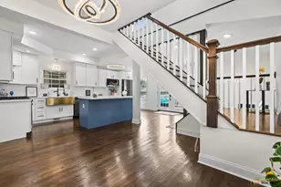 4656 N Leamington Ave, Chicago, IL 60630 - Photo 4