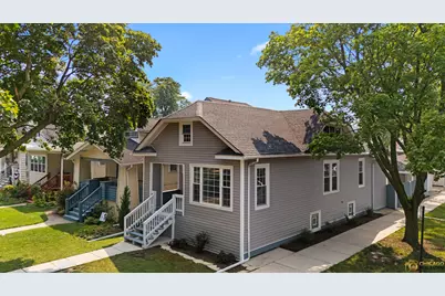 4656 N Leamington Avenue, Chicago, IL 60630 - Photo 2