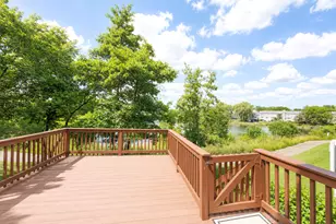 130 Park Ridge Ct, Aurora, IL 60504 - Photo 16