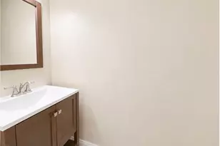 130 Park Ridge Ct, Aurora, IL 60504 - Photo 12