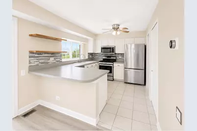 130 Park Ridge Court #130, Aurora, IL 60504 - Photo 4