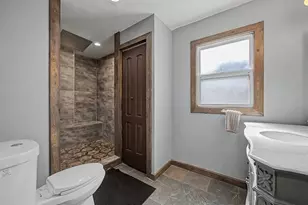 111 7th St, Streator, IL 61364 - Photo 32