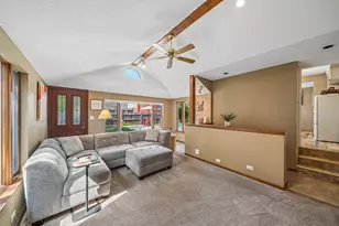 1432 Robinhood Ln, La Grange Park, IL 60526 - Photo 8