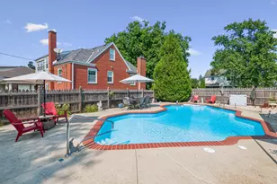 1432 Robinhood Ln, La Grange Park, IL 60526 - Photo 4