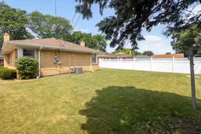 917 Community Drive, La Grange Park, IL 60526 - Photo 24