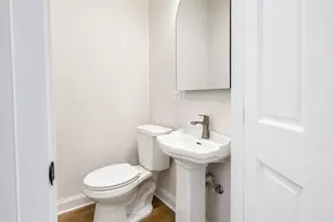 719 Fifth St, Aurora, IL 60505 - Photo 14