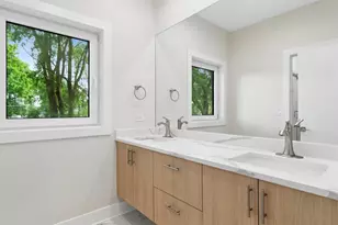 251 High St, Highwood, IL 60040 - Photo 14