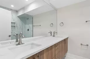 251 High St, Highwood, IL 60040 - Photo 12