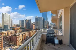 200 N Jefferson St, Chicago, IL 60661 - Photo 12