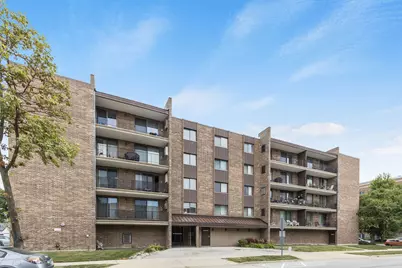 828 Graceland Avenue #502, Des Plaines, IL 60016 - Photo 1