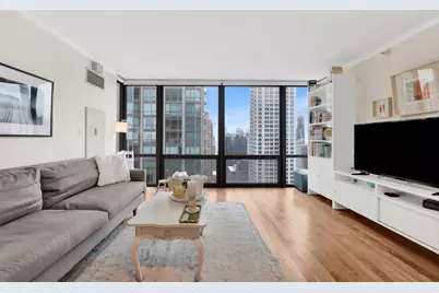 2 E Erie Street #3401, Chicago, IL 60611 - Photo 12
