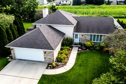 2770 Kingsway Avenue, New Lenox, IL 60451 - Photo 2