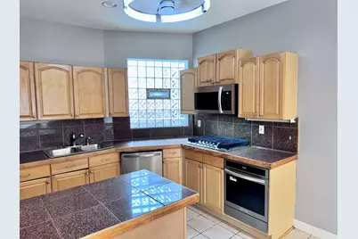 5928 S Prairie Street #3, Chicago, IL 60637 - Photo 4