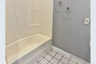 5928 S Prairie Street #3, Chicago, IL 60637 - Photo 8