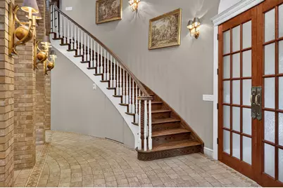 6116 S Brainard Avenue, La Grange Highlands, IL 60525 - Photo 4