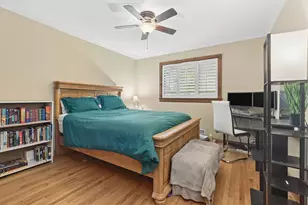 705 Tana Ln, Joliet, IL 60435 - Photo 22