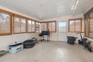 705 Tana Ln, Joliet, IL 60435 - Photo 18