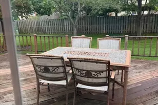 4840 Prestwick Pl, Hoffman Estates, IL 60010 - Photo 6