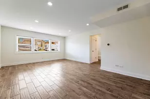 5320 S 73rd Ave, Summit, IL 60501 - Photo 4