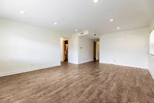5320 S 73rd Ave, Summit, IL 60501 - Photo 6