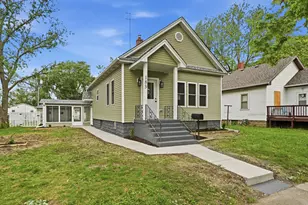 183 N Cleveland Ave, Bradley, IL 60915 - Photo 2