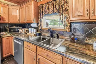 2081 N Broadway Ave, Salem, IL 62881 - Photo 14