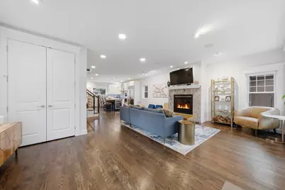 6305 N Kildare Avenue, Chicago, IL 60646 - Photo 2