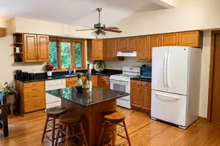 6N300 Oak St, Roselle, IL 60172 - Photo 6