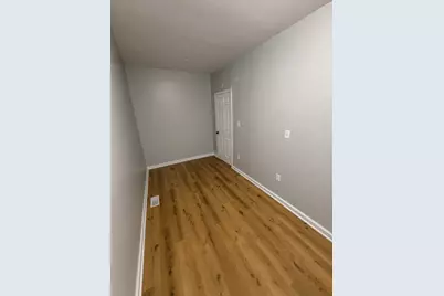 8835 S Commercial Avenue #1, Chicago, IL 60617 - Photo 4
