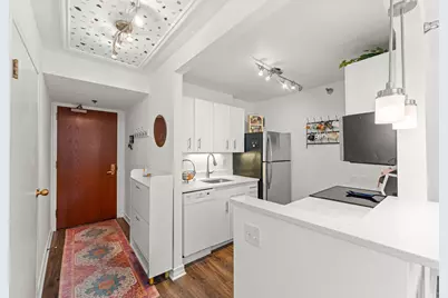 401 E Ontario Street #806, Chicago, IL 60611 - Photo 2