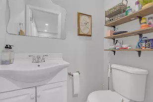 1916 Cheltenham Pl, Schaumburg, IL 60194 - Photo 10