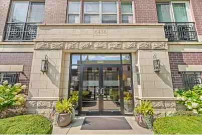 6436 Roosevelt Road #410, Oak Park, IL 60304 - Photo 2