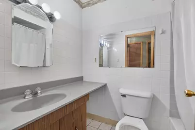 7768 S Luella Avenue, Chicago, IL 60649 - Photo 6