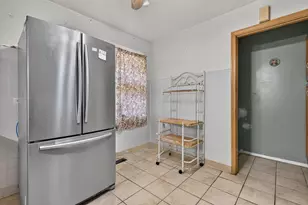 7768 S Luella Ave, Chicago, IL 60649 - Photo 16